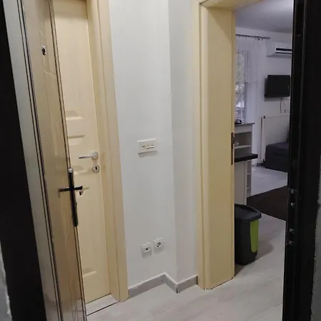 Nena Apartment *